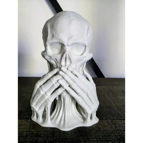 Hear No Evil, See No Evil, Speak No Evil Melting Skulls 3d Figure Set - Picture 4 of 6